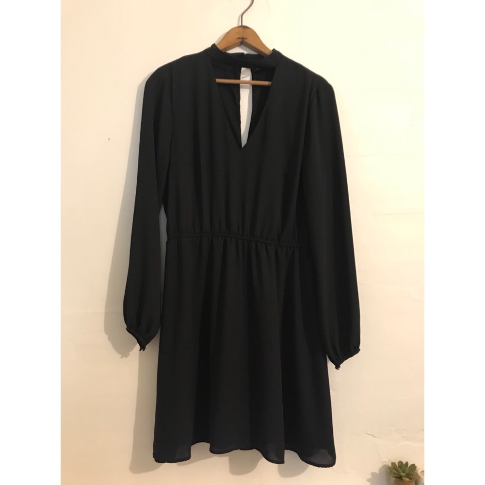 Black dress with waist tie H&M